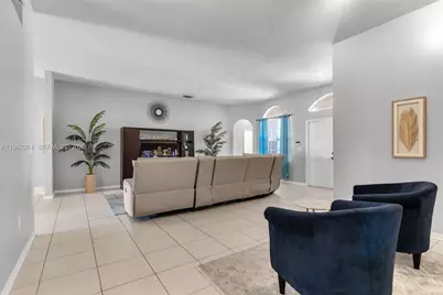 2130 SE 16th Ave, Homestead, FL 33035 - Photo 9