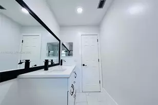 2560 Calamondin Cir, Coconut Creek, FL 33063 - Photo 29