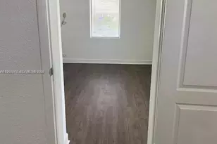 6028 SW 27th St, Miramar, FL 33023 - Photo 5