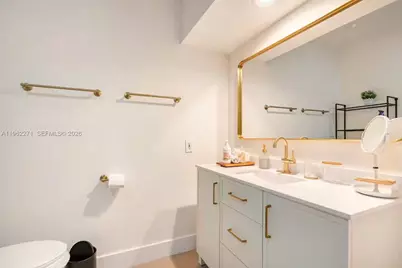 636 Hibiscus Dr #0, Hallandale Beach, FL 33009 - Photo 41