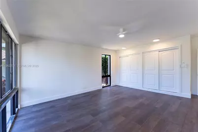 636 Hibiscus Dr #0, Hallandale Beach, FL 33009 - Photo 19