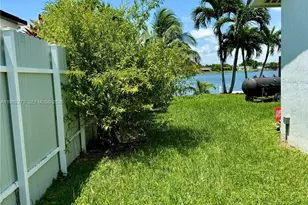 13351 SW 46th St, Miami, FL 33175 - Photo 17