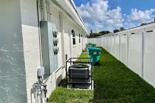 5701 NW 28th St, Lauderhill, FL 33313 - Photo 29
