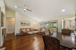 10308 Greenbriar Ct, Boca Raton, FL 33498 - Photo 19