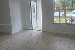 10206 SW 161st Ave, Miami, FL 33196 - Photo 3