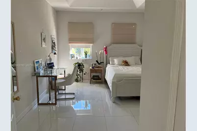 10012 NW 7th St #203, Miami, FL 33172 - Photo 7