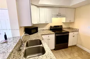 3690 N 56th Ave, Hollywood, FL 33021 - Photo 15