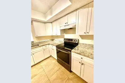 3690 N 56th Ave #921, Hollywood, FL 33021 - Photo 17