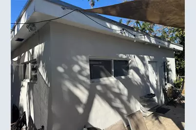 49 NE 44th St, Miami, FL 33137 - Photo 7