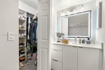 2991 NE 185th St #1706, Aventura, FL 33180 - Photo 29