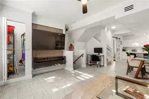 2991 NE 185th St, Aventura, FL 33180 - Photo 9