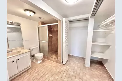 13499 Biscayne Blvd #506, North Miami, FL 33181 - Photo 9