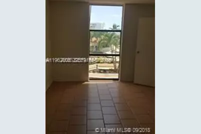 13499 Biscayne Blvd #506, North Miami, FL 33181 - Photo 3