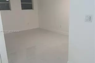 210 SW 11th St, Miami, FL 33130 - Photo 5