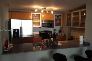 1200 Brickell Bay Dr, Miami, FL 33131 - Photo 3