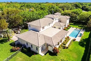 9076 SW 59th Ct, Pinecrest, FL 33156 - Photo 3