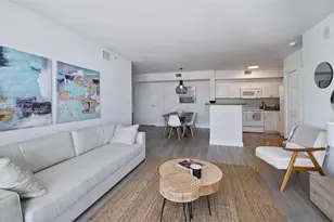 1155 Brickell Bay Dr, Miami, FL 33131 - Photo 5