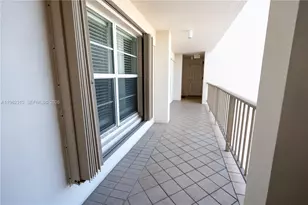 1021 Hillsboro Mile, Hillsboro Beach, FL 33062 - Photo 23