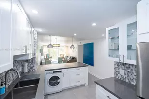 1021 Hillsboro Mile, Hillsboro Beach, FL 33062 - Photo 11