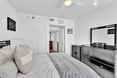 300 S Biscayne Blvd #2916, Miami, FL 33131 - Photo 35