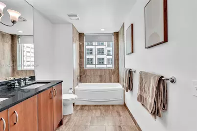 300 S Biscayne Blvd #2916, Miami, FL 33131 - Photo 21