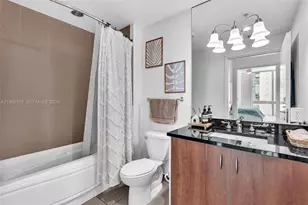300 S Biscayne Blvd, Miami, FL 33131 - Photo 37