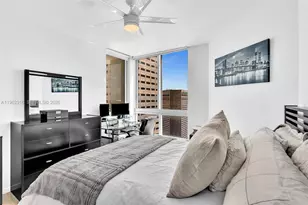 300 S Biscayne Blvd, Miami, FL 33131 - Photo 33