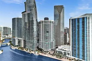 300 S Biscayne Blvd, Miami, FL 33131 - Photo 39