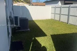 9937 SW 194th St, Cutler Bay, FL 33157 - Photo 5