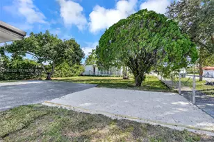 6540 SW 4th St, Miami, FL 33144 - Photo 33