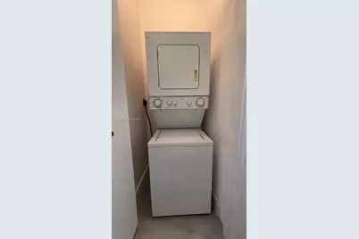 17820 NW 73rd Ave #203-1, Hialeah, FL 33015 - Photo 11