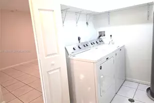 203 SE 15th Pl, Other City - In The State Of Florida, FL 33990 - Photo 29