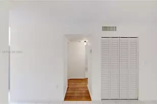 160 SW 30th Ave, Miami, FL 33135 - Photo 5