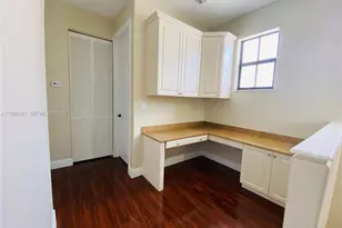 8353 NW 38th St, Cooper City, FL 33024 - Photo 13