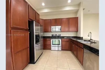 8353 NW 38th St, Cooper City, FL 33024 - Photo 7