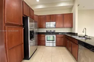 8353 NW 38th St, Cooper City, FL 33024 - Photo 7