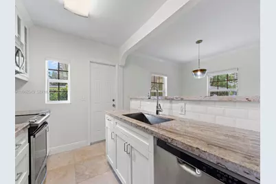 5940 SW 47th St, Miami, FL 33155 - Photo 21