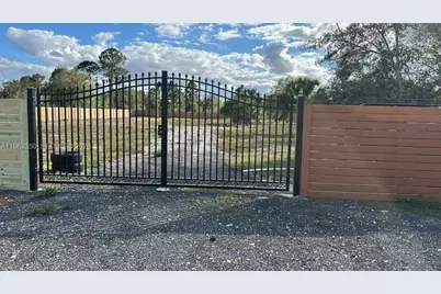 648 Hunting Club Ave, Clewiston, FL 33440 - Photo 5