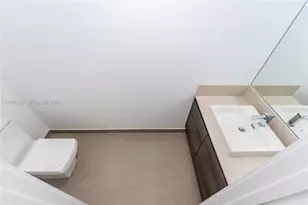 1080 Brickell Ave, Miami, FL 33131 - Photo 9