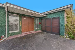 8600 NW 25th Ct, Sunrise, FL 33322 - Photo 3