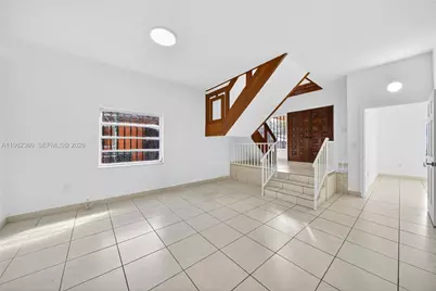 1285 W 42nd Pl, Hialeah, FL 33012 - Photo 9