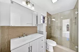 1285 W 42nd Pl, Hialeah, FL 33012 - Photo 35