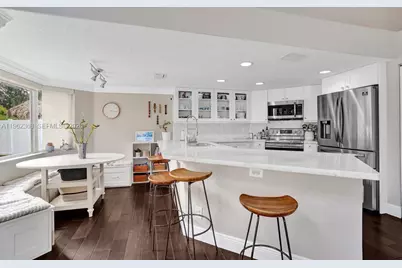 5720 NW 62nd Mnr, Parkland, FL 33067 - Photo 11