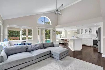 5720 NW 62nd Mnr, Parkland, FL 33067 - Photo 15