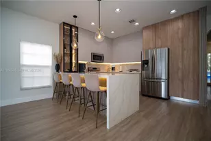 13746 SW 32nd St, Miramar, FL 33027 - Photo 3