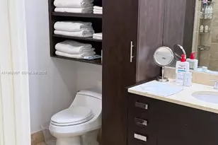 18201 Collins Ave, Sunny Isles Beach, FL 33160 - Photo 17