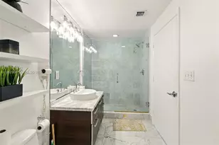 244 Biscayne Blvd, Miami, FL 33132 - Photo 19