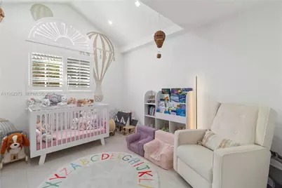 2813 Day Ave #2813, Miami, FL 33133 - Photo 25