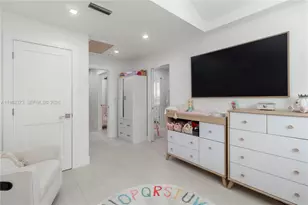 2813 Day Ave, Miami, FL 33133 - Photo 27