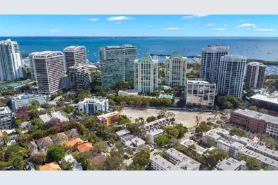 2813 Day Ave #2813, Miami, FL 33133 - Photo 7